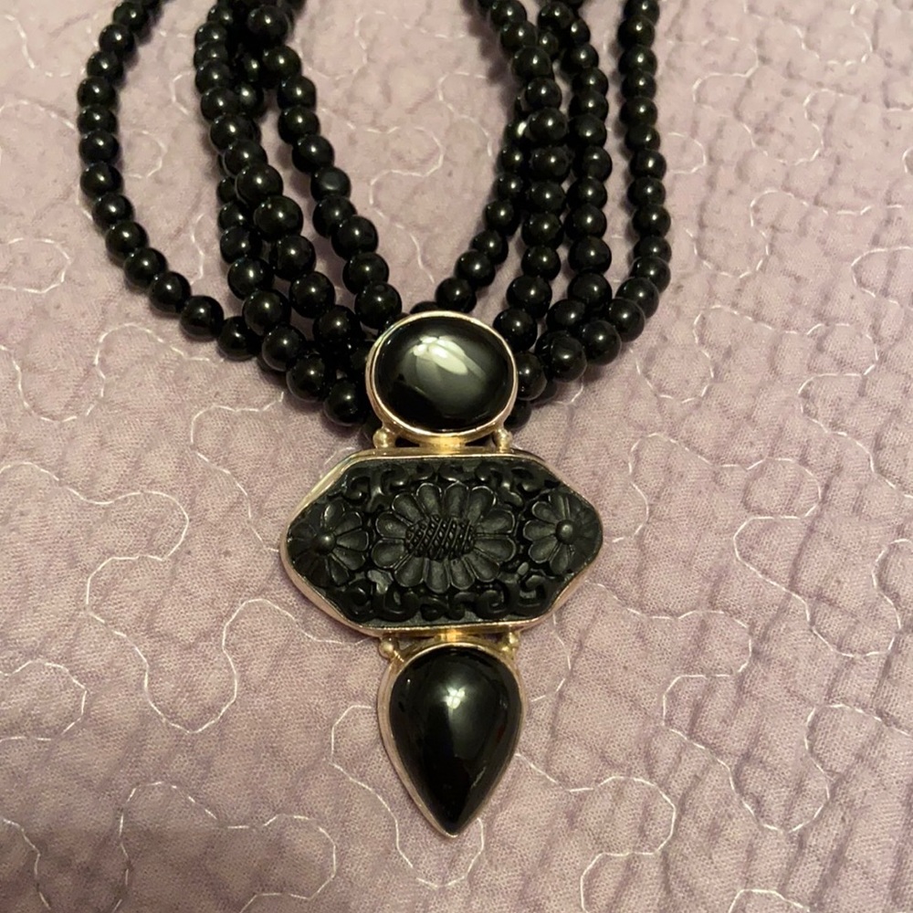 Mikalas Design Inc 16-18 inch toggle necklace.